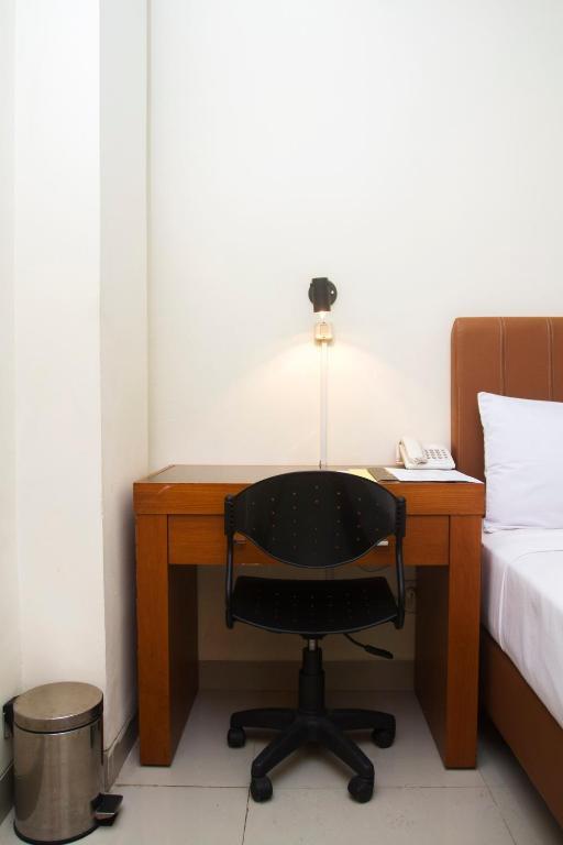 House Of Arsonia Tulip Hotel Jakarta Phòng bức ảnh