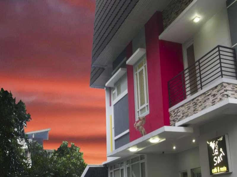 House Of Arsonia Tulip Hotel Jakarta Ngoại thất bức ảnh